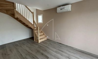 LOCATION VIDE À L’ANNÉE – PALAVAS-LES-FLOTS – MAGNIFIQUE APPARTEMENT DE TYPE 3 EN DUPLEX CLIMATISÉ AVEC TERRASSES ET PARKING