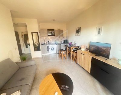 Juvignac,T2 avec terrasse, proximité golf, piscine, parking