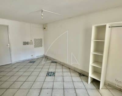 LOCATION VIDE À L’ANNÉE – VILLENEUVE-LES-MAGUELONE – APPARTEMENT DE TYPE STUDIO EN REZ-DE-CHAUSÉE