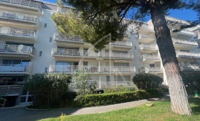 Montpellier sud, Beau T3 terrasse-garage-cave-ascenseur donnant sur jardin