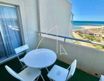 Palavas-Les-Flots – Rive droite – T2 climatisé vue mer avec place de parking privée et piscine collective